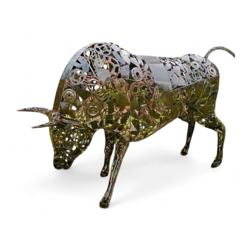 Taureau majestueux pièces mécaniques fer