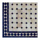 Motif "koura" bleu sur fond beige, guéridon haut, zellige marocain