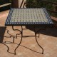 Table en zellige carrée 70/70 sur pied fer forgé, mosaique de céramique marocaine